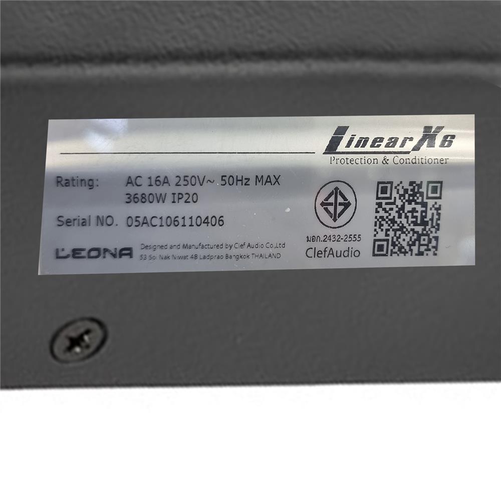 ปลั๊กไฟ LEONA SQUARE D4