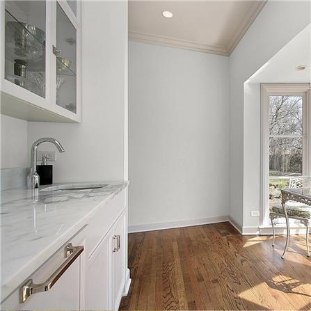 สีน้ำทาภายใน TOA SUPERSHIELD DURACLEAN A PLUS #8299 สี ICE AGE ด้าน 2.5 แกลลอน_2