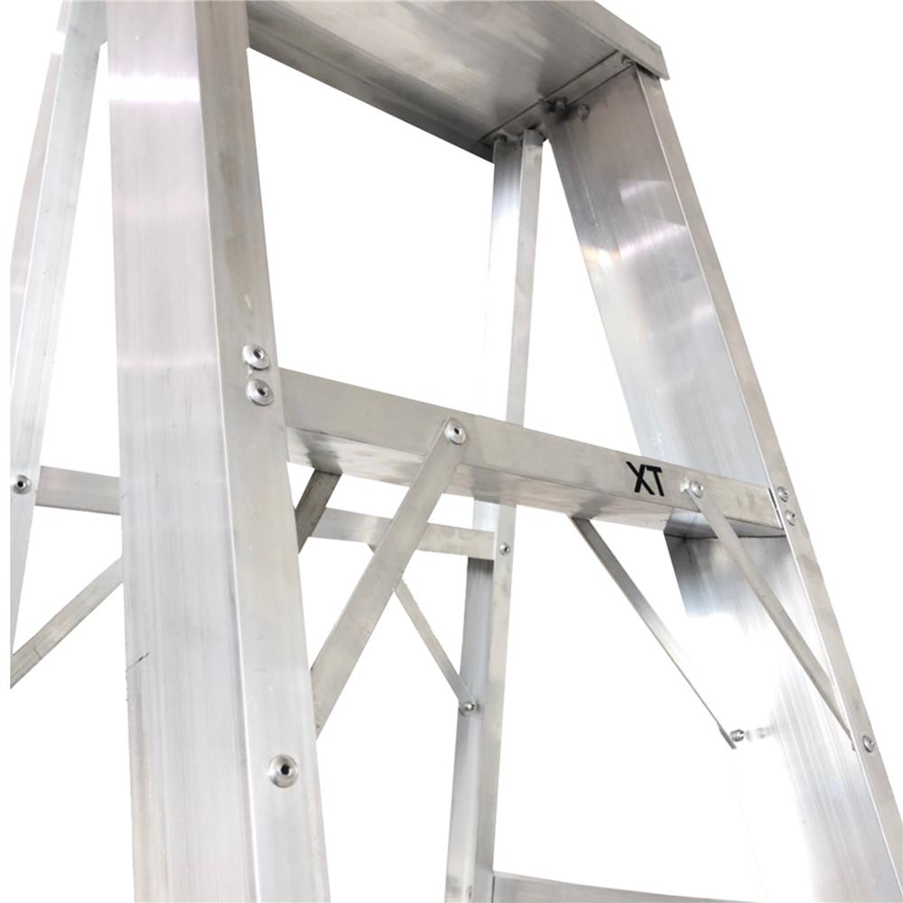 บันไดทรง A LEOPRO LP07157 7 ขั้น