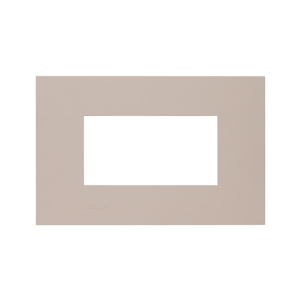 หน้ากาก 3 ช่อง HACO W1933-STP QX สี TAUPE