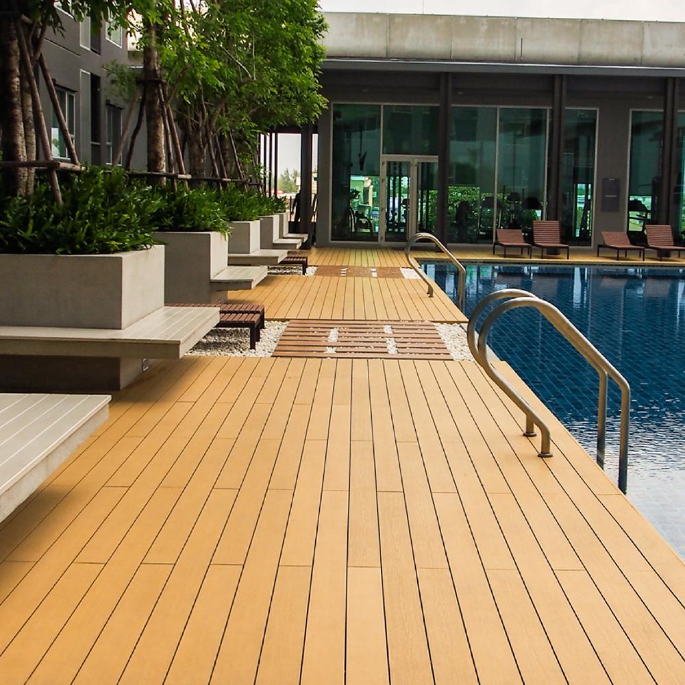 ไม้พื้น THAISUN ELEGANT DEK001-CY05 10X240X2 ซม. สีไม้สัก