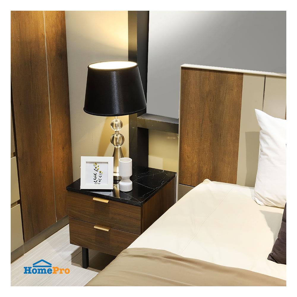 ไฟตั้งโต๊ะ CARINI MT5319 สีดำ/ใส/เงิน