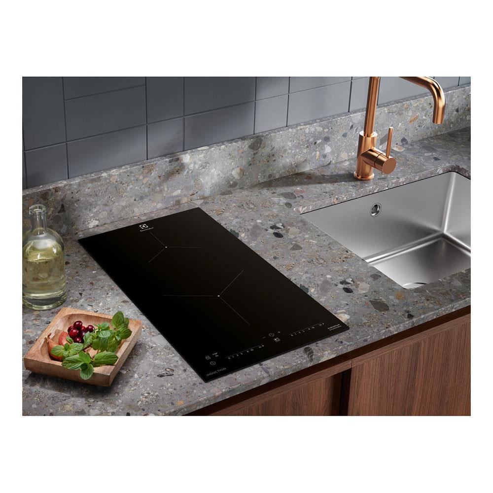 เตาฝังอินดักชั่น ELECTROLUX EHI325CA