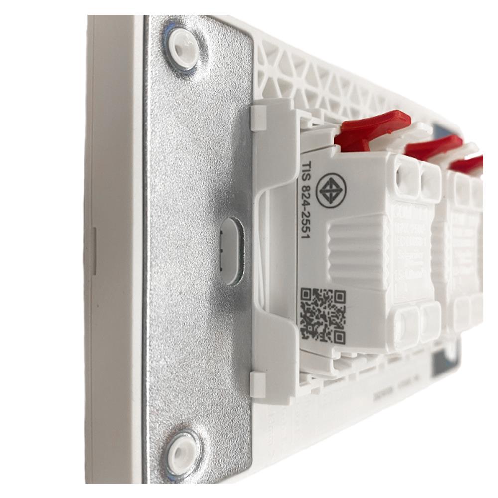 ชุดสวิตช์ทางเดียว 3 ช่อง SCHNEIDER A7033F_BK สีดำ