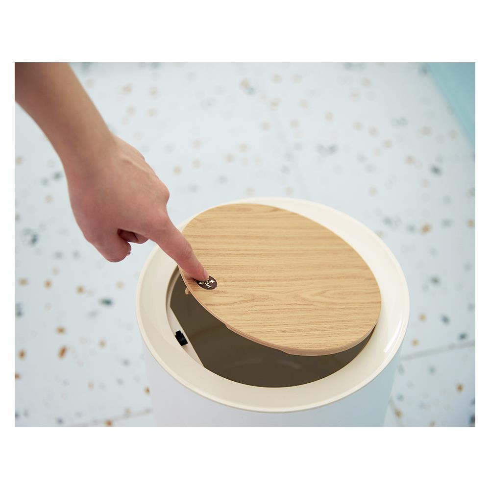 ถังขยะฝากด ACCO MIU 7 ลิตร สีขาว