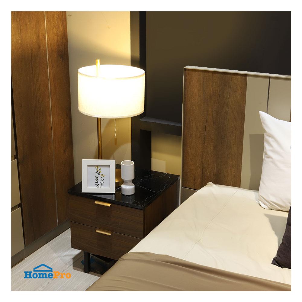 ไฟตั้งโต๊ะ CARINI MT5244 สีขาว/ทอง