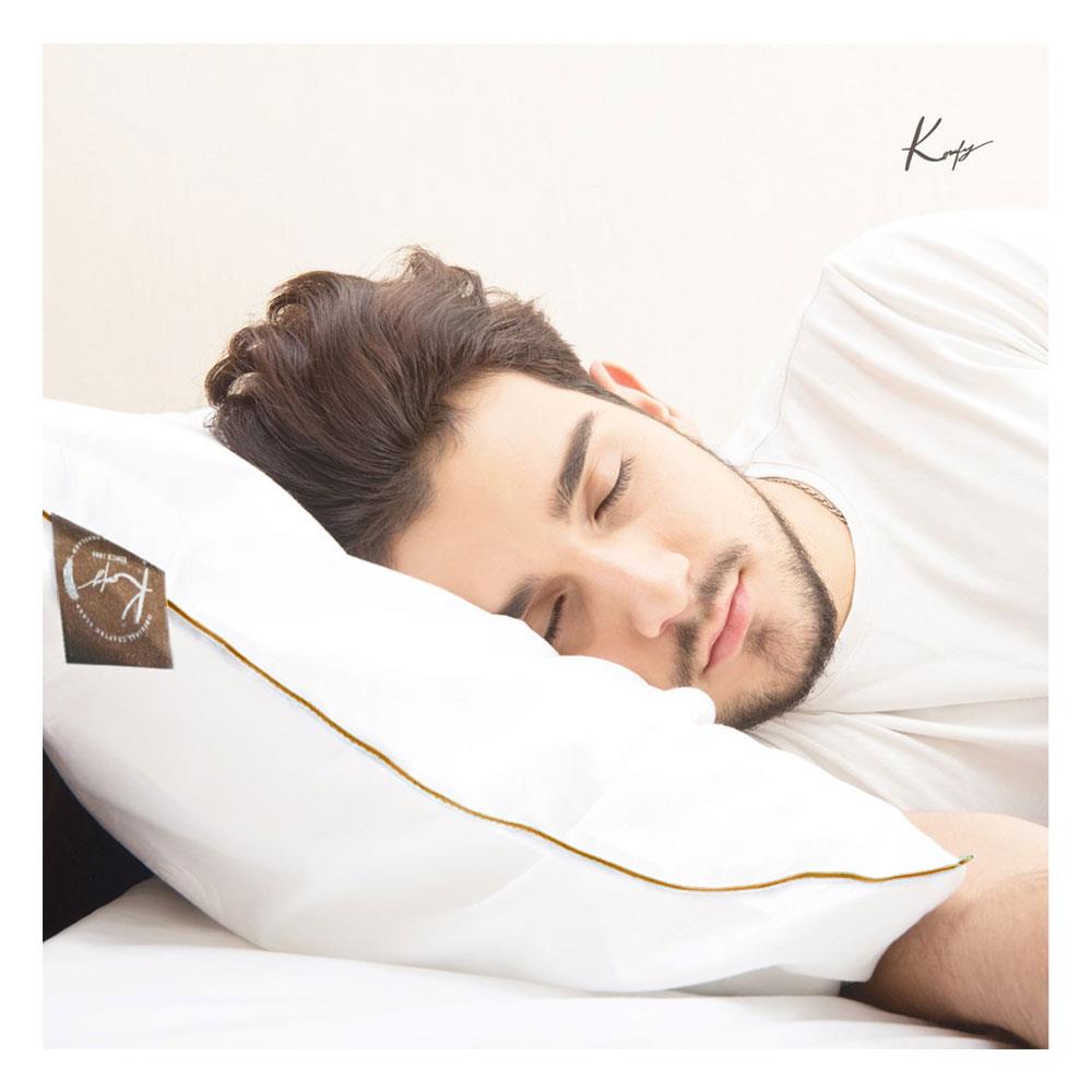 หมอนหนุน ใยสังเคราะห์ KOMFY HOTEL FIRM 73.6x48.2x15 ซม. สีขาว