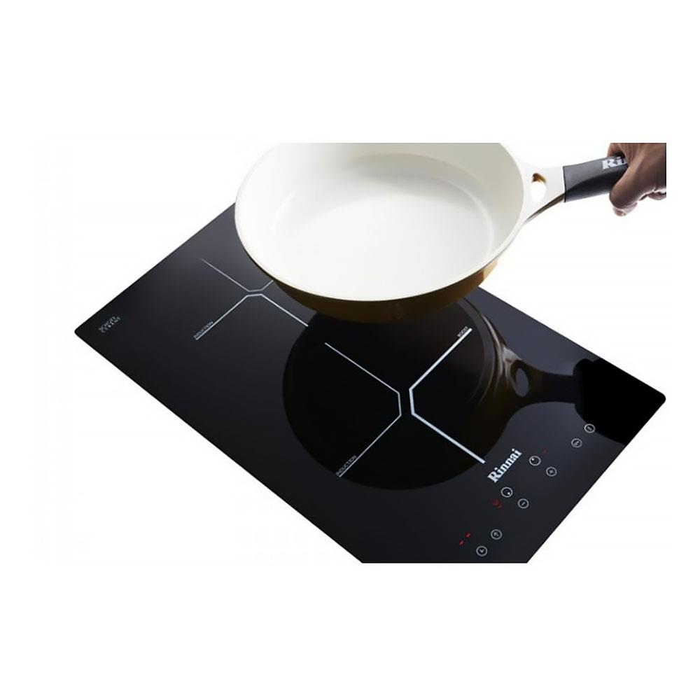 เตาฝังอินดักชัน RINNAI RB-3022H-CB 31 ซม.