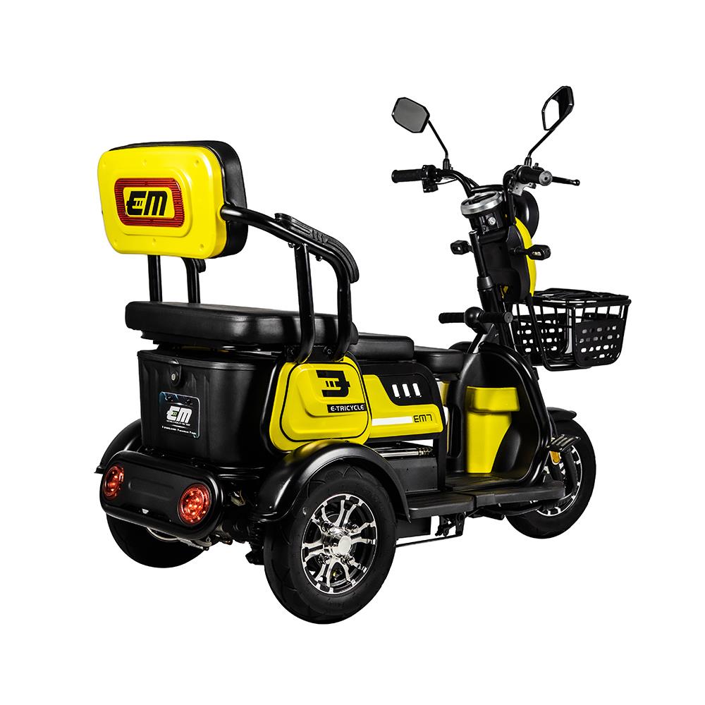 สกู๊ตเตอร์ไฟฟ้า 3 ล้อ EM 7 สีเหลือง