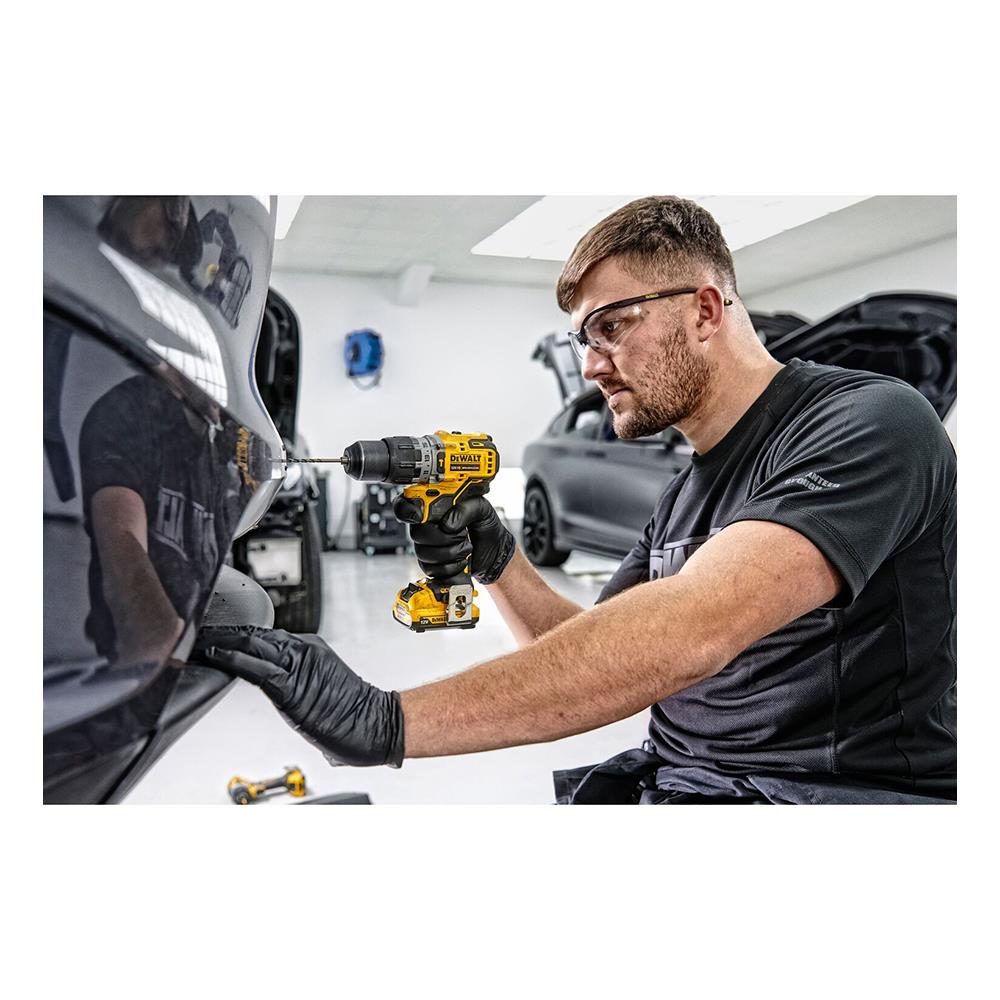 สว่านกระแทกไร้สาย (พร้อมแบตเตอรี่) DEWALT DCD706D2A-B1 12 โวลต์