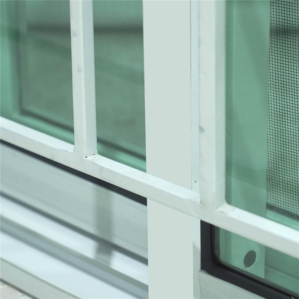 หน้าต่างเลื่อน อะลูมิเนียม เหล็กดัด มุ้ง AZLE ลายปลาคาร์ป 120X110 ซม. สีขาว