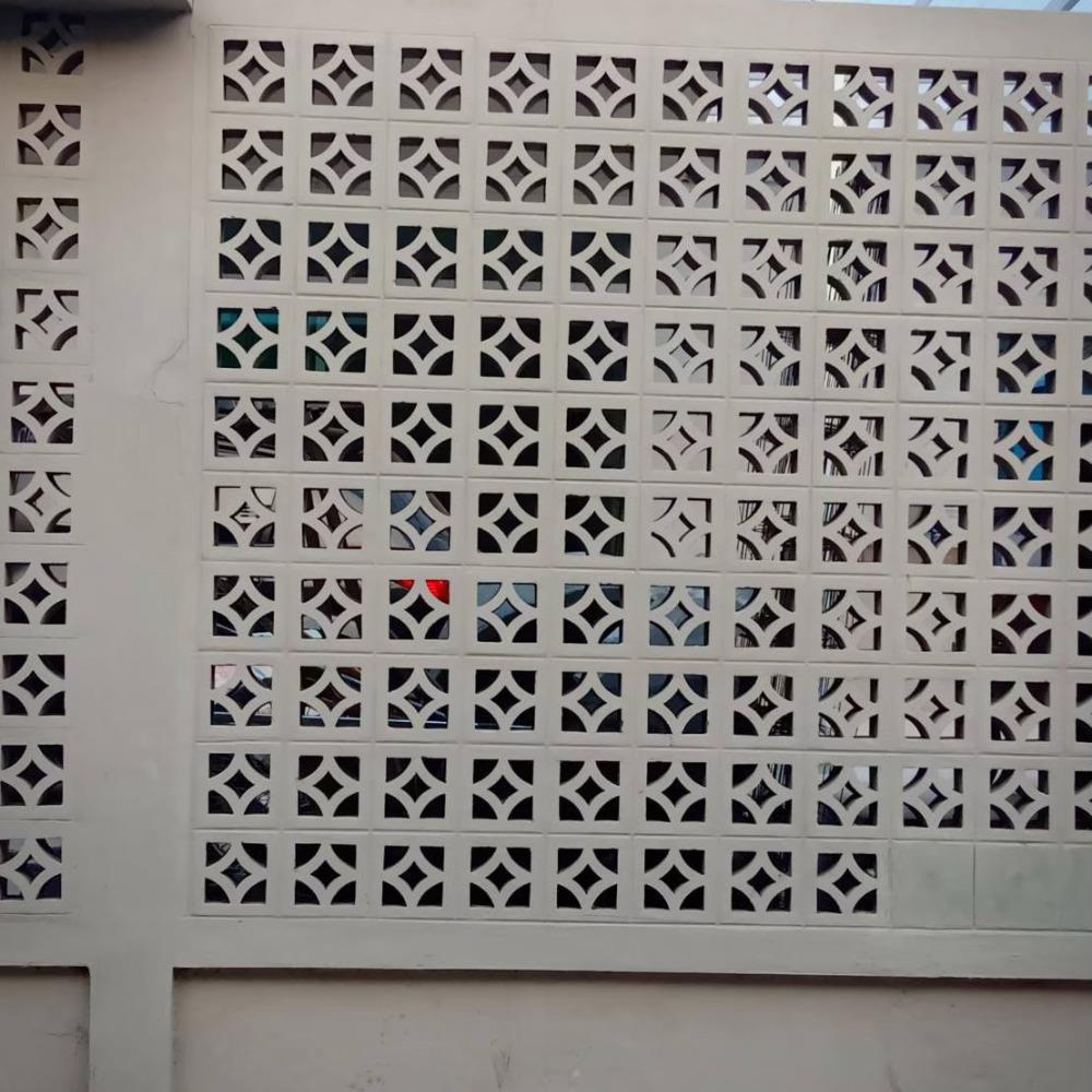 บล็อกช่องลม VBLOCK ลายประกายดาว 19x19x9 ซม.