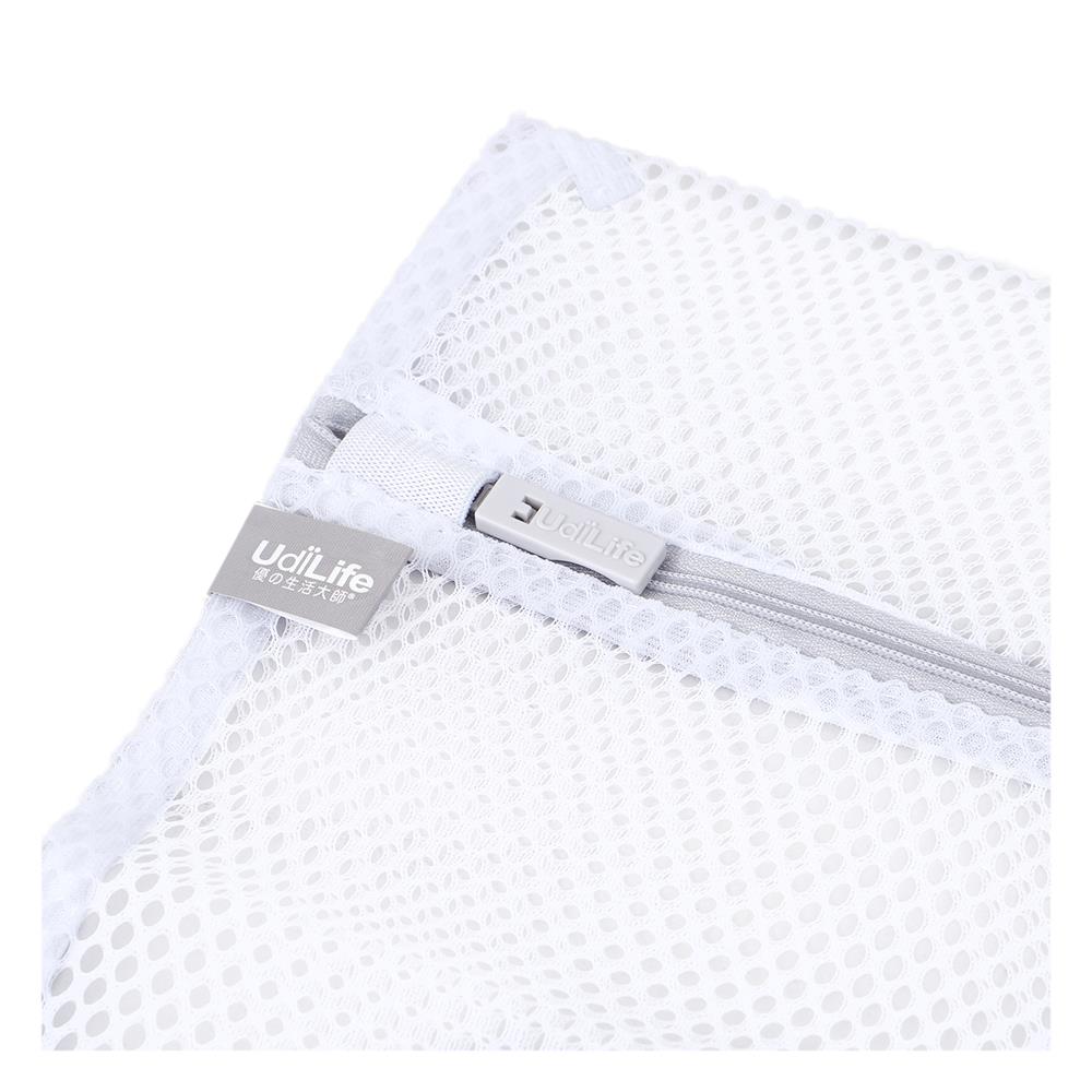 ถุงซักผ้าเหลี่ยมเนื้อตาข่าย 40x50 ซม. ME LIVING