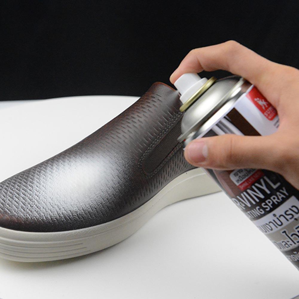 สเปรย์เคลือบเงาบำรุงเครื่องหนังและไวนิล SUMO 420 มล.