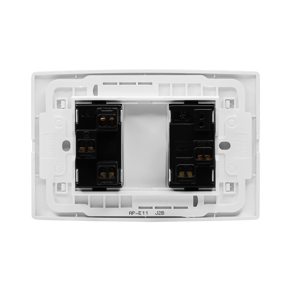 ชุดเต้ารับ 3 ขา + สวิตซ์ 1 ทาง HACO AP-E11 สีขาว