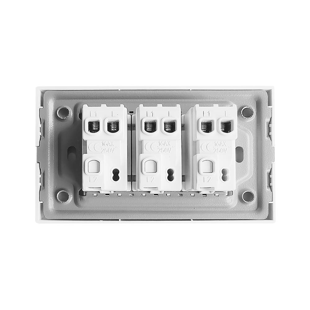 ชุดสวิตช์ 1 ทาง 3 ช่อง ELECKTA BASIC สีขาว