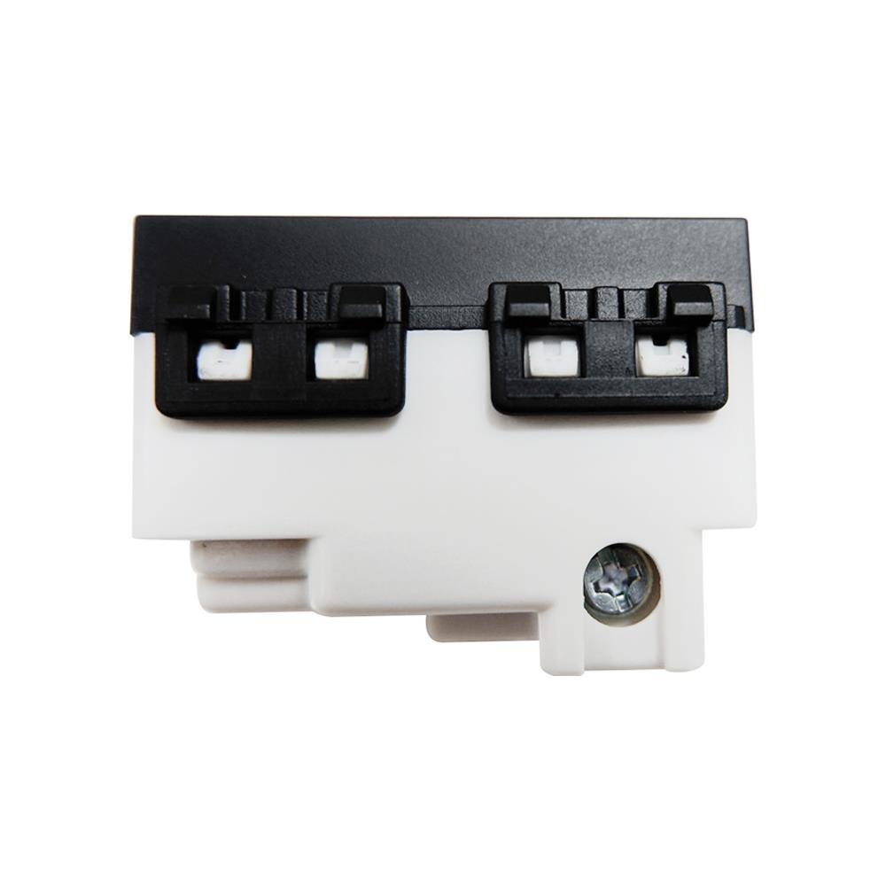 เต้ารับเดี่ยว 3 ขา 1.5 ช่อง ฺELECKTA BASIC สีดำ