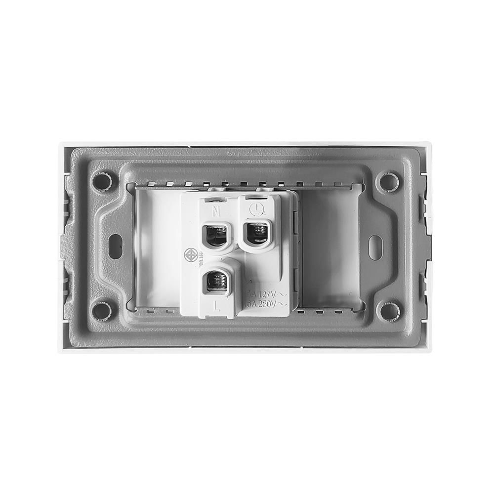 ชุดเต้ารับเดี่ยว 3 ขากลม ELECKTA BASIC สีขาว