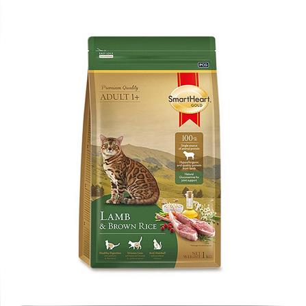 อาหารแมว SMARTHEART GOLD LAMB AND BROWN RICE 1 กก.