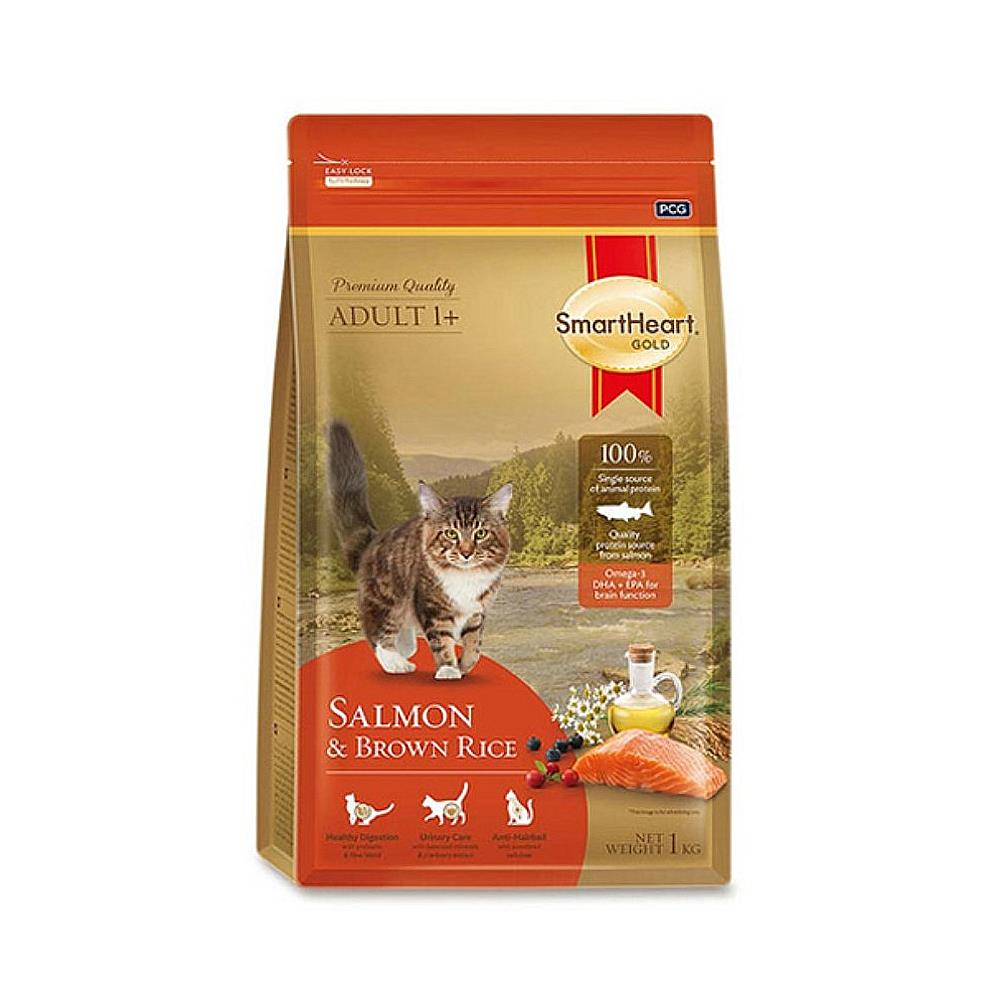 อาหารแมว SMARTHEART GOLD SALMON AND BROWN RICE 1 กก.