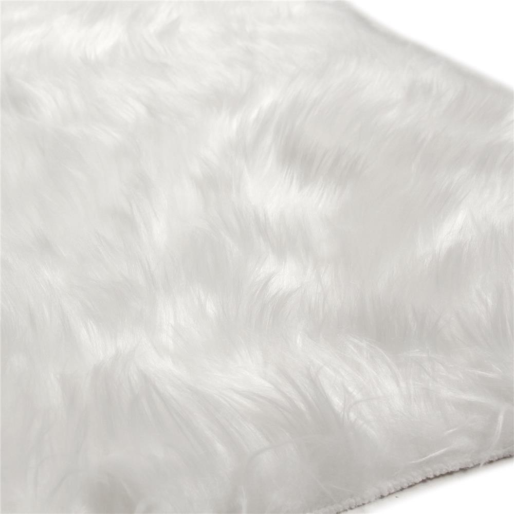 พรมขนแกะเทียม HOME LIVING STYLE 100X180 ซม. สีขาว