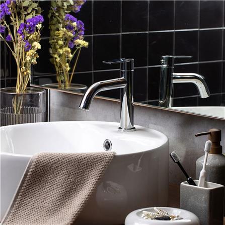 ก๊อกอ่างล้างหน้าเดี่ยว RASLAND 115577_1