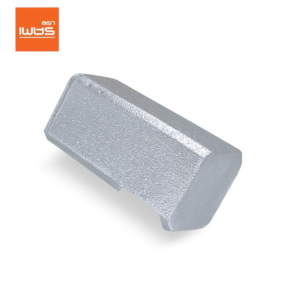 ครอบปิดจั่วอดามัส ตราเพชร 24.5x30 ซม. สีเทาอาร์กติก