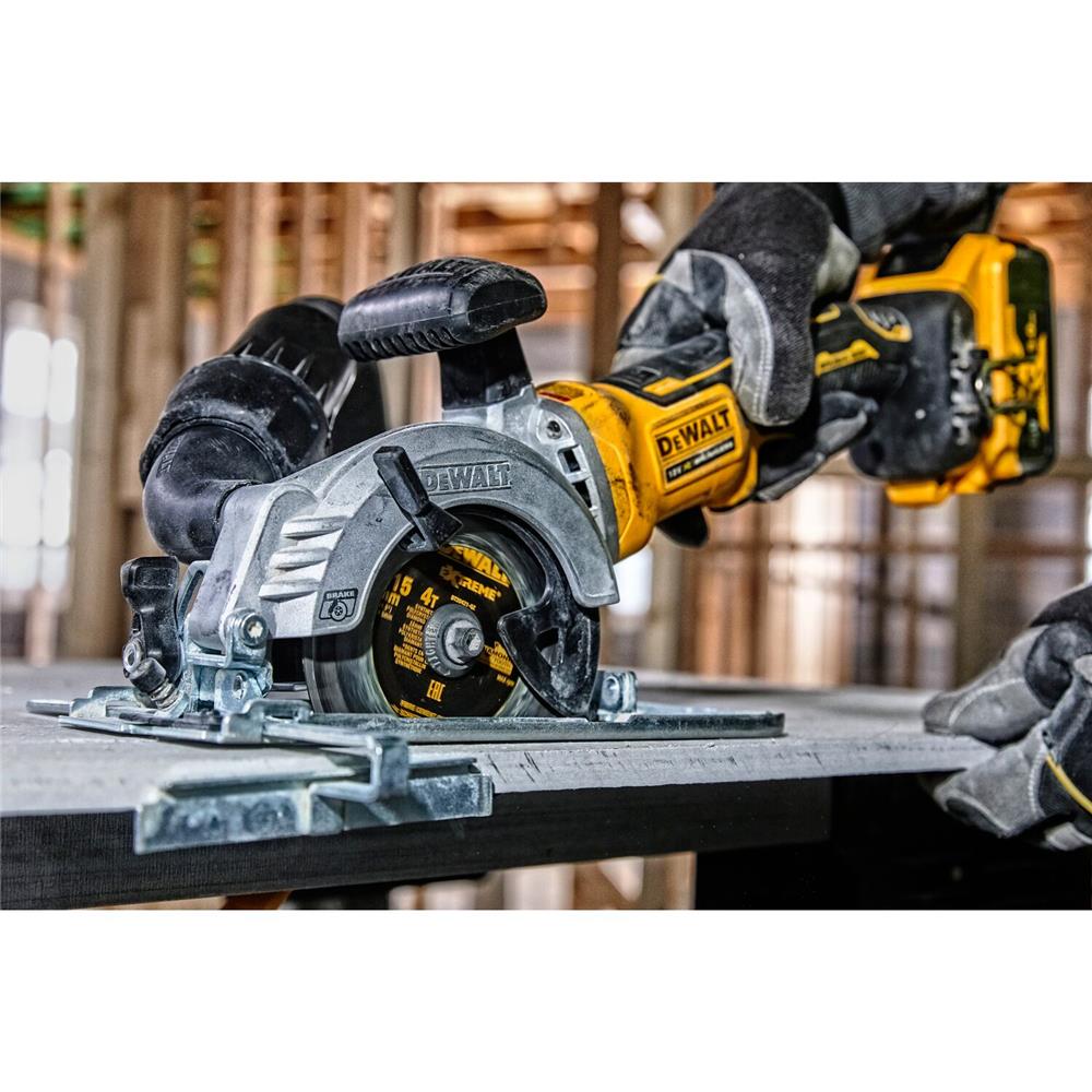 เครื่องเลื่อยวงเดือนไร้สาย (เฉพาะตัวเครื่อง) DEWALT DCS571N-KR 20 โวลต์