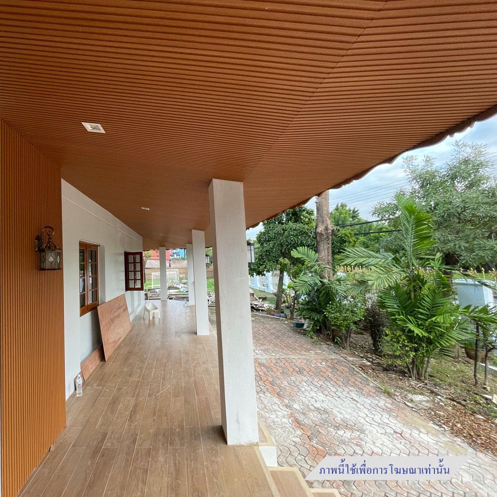 ไม้ผนังภายใน WATSADUNIYOM ลูกคลื่น 15.9X280X1 ซม. สีไม้สัก