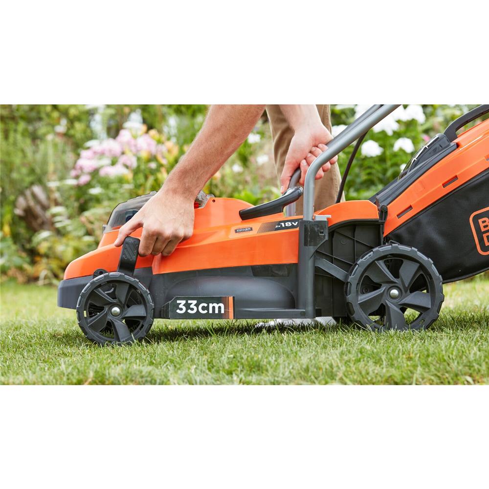 รถตัดหญ้าไร้สาย (พร้อมแบตเตอรี่) BLACK&DECKER BCMW33184L2-QW