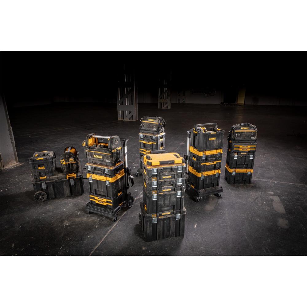 กล่องเครื่องมือล้อลาก DEWALT TSTAK DWST83347-1 20 นิ้ว สีดำ
