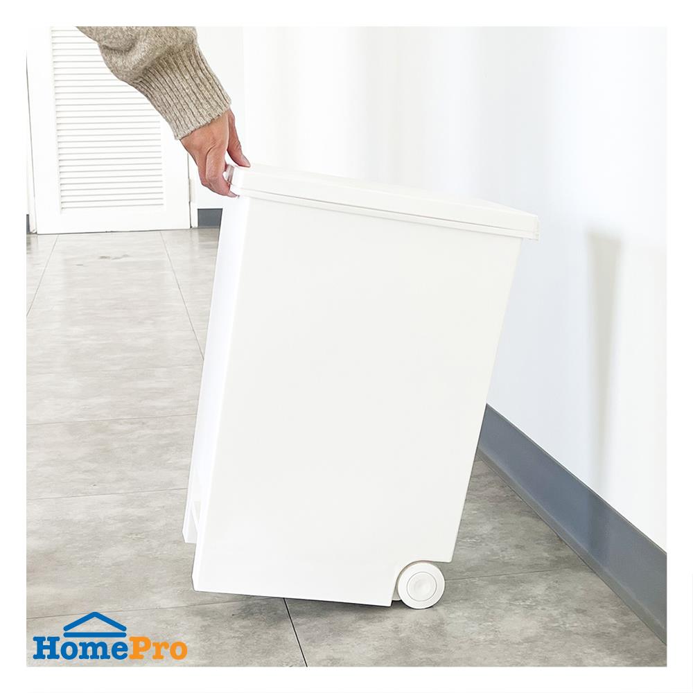 ถังขยะเหยียบเหลี่ยม STACKO MONO 20 ลิตร สีขาว