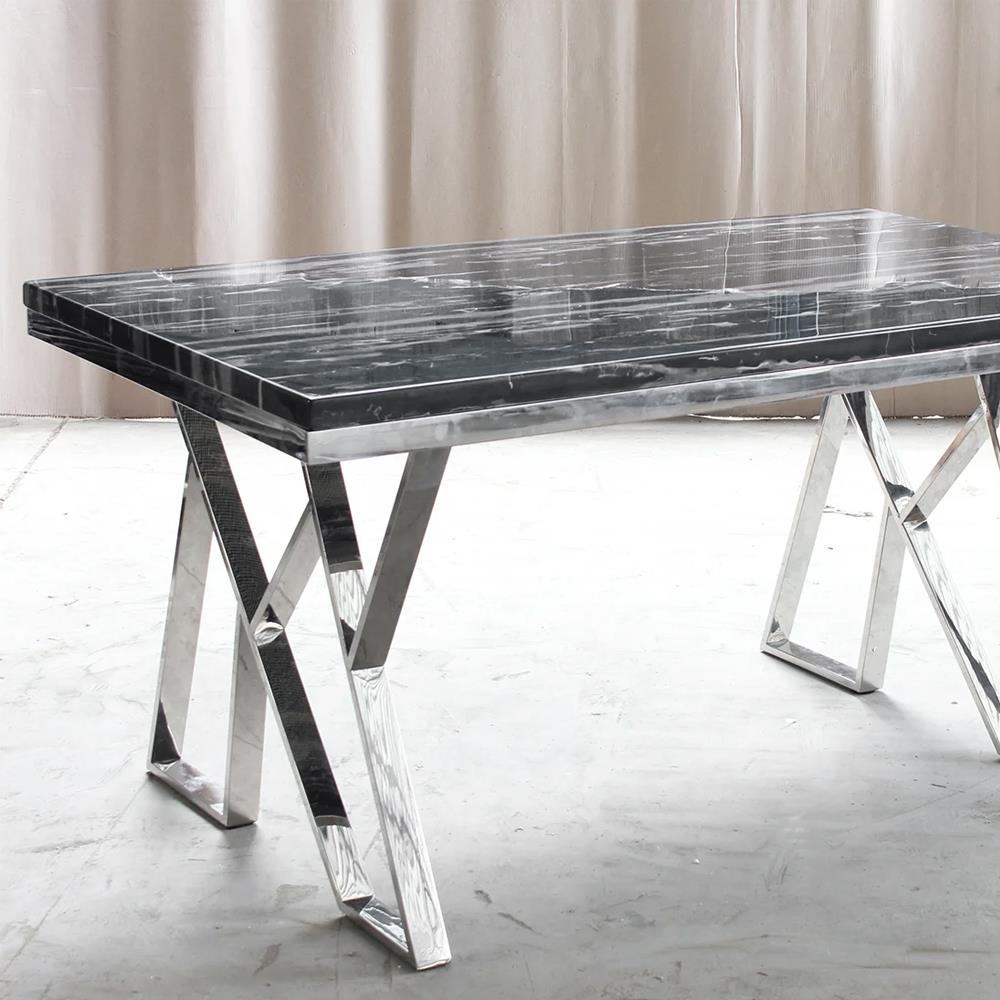 โต๊ะอาหาร KONCEPT APOLLO สีดำ