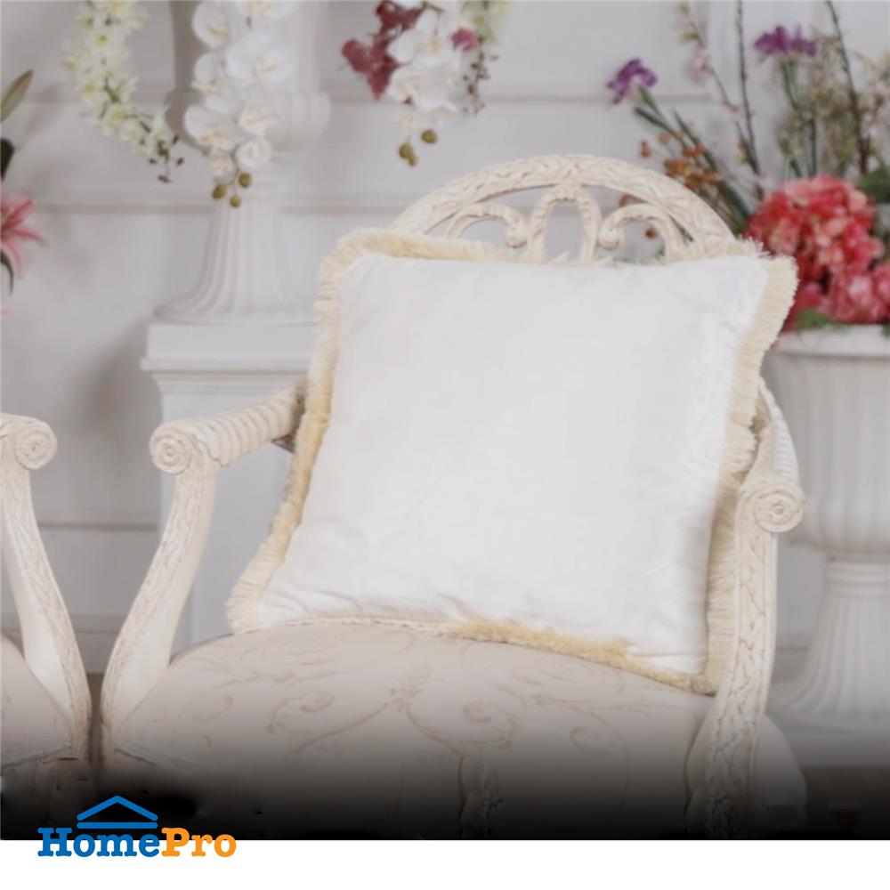 หมอนอิง HOME LIVING STYLE MINK 18X18 นิ้ว สีครีม