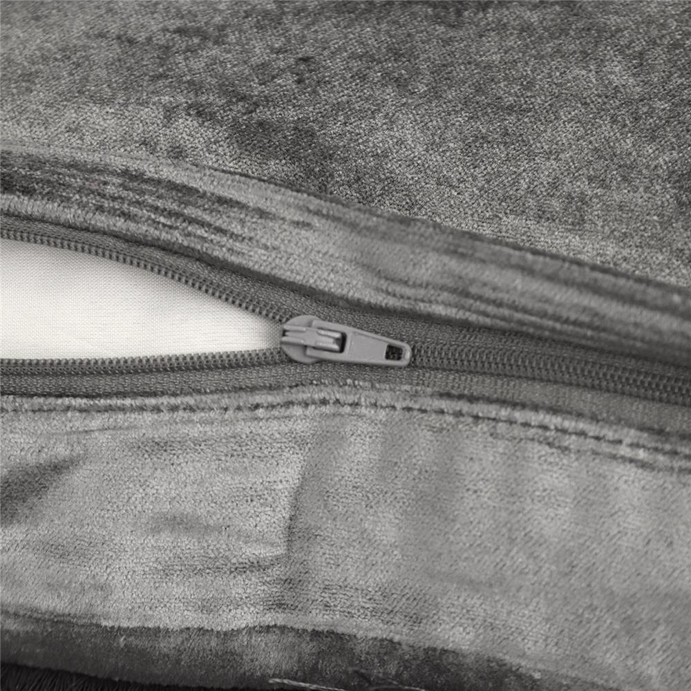 หมอนอิง HOME LIVING STYLE MINK 18X18 นิ้ว สีเทา