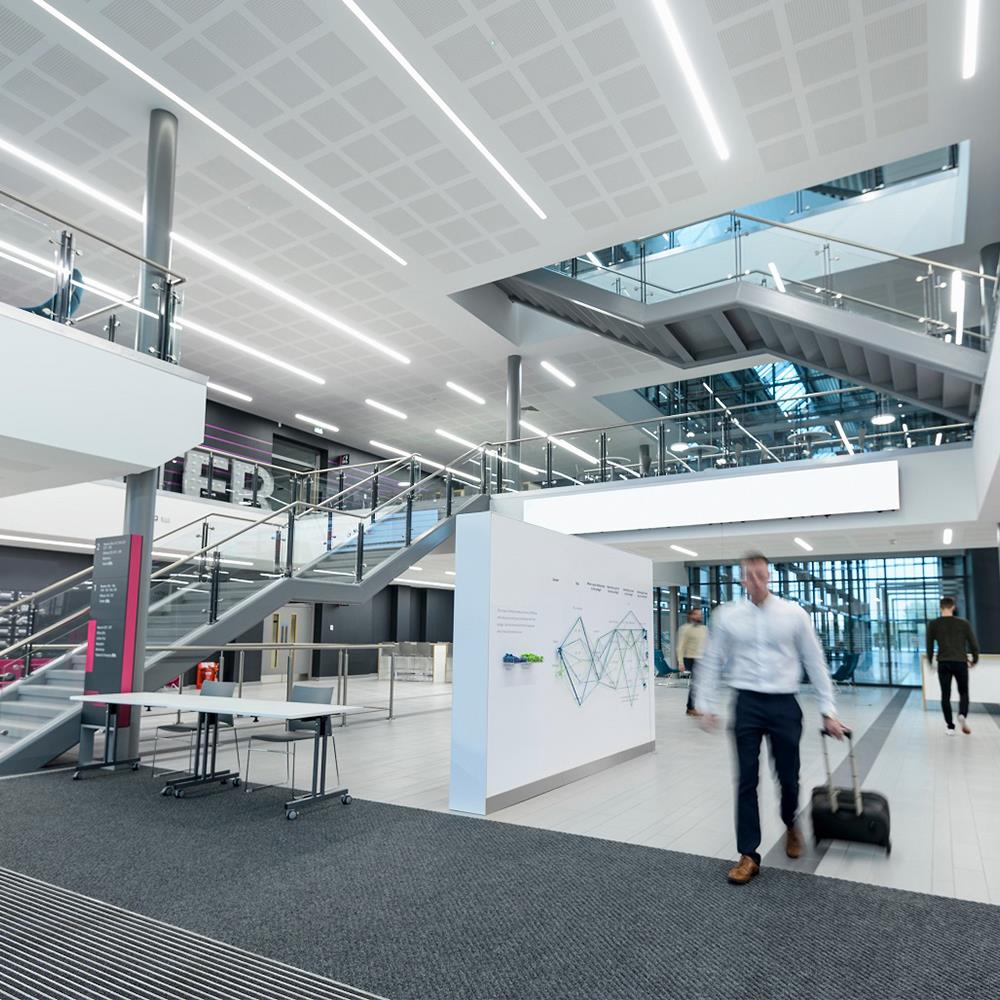 หลอด LED สั้น PANASONIC T8 TUBE SE 10 วัตต์ DAYLIGHT G13