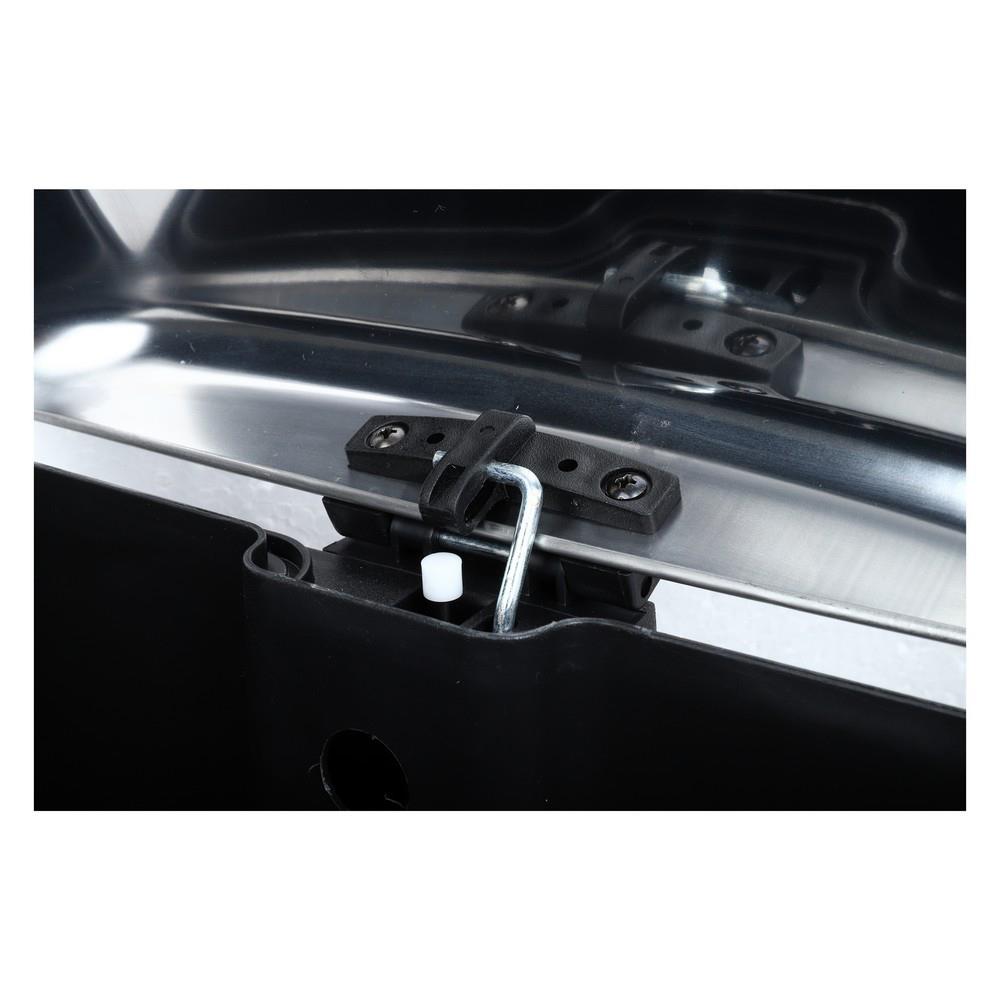 ถังขยะเหยียบเหลี่ยม ACCO GENTLE CLOSE 12 ลิตร สีเงิน