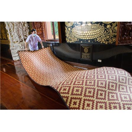 เสื่อวัด THA-WAI BURGUNDY 150X1000 ซม. สีดำ/ครีม/แดง_2