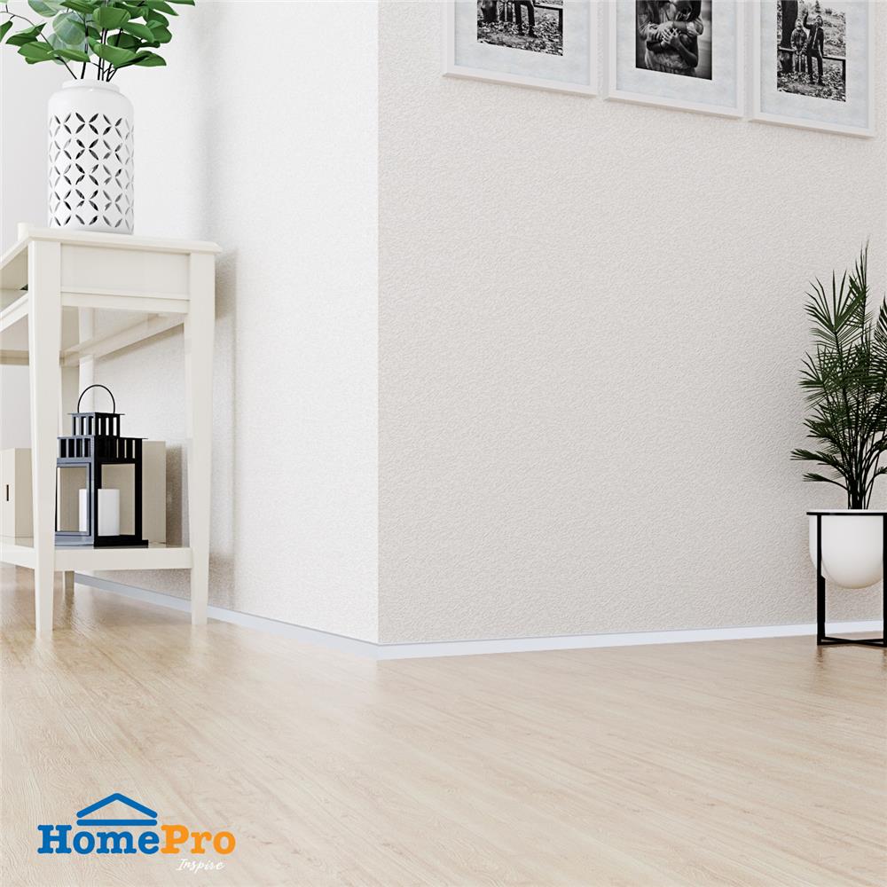 บัวพื้น PVC CROBERN 7.5x240x1.5 ซม. สีขาว