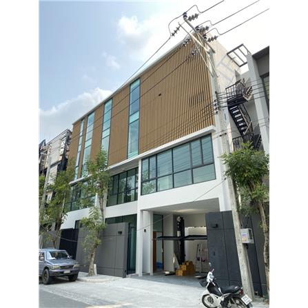 ไม้ระแนง WPC แบบกลวงภายนอก WATSADUNIYOM 2.5X2.5X300 ซม. สีสัก_2