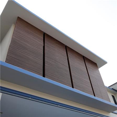 ไม้ระแนง WPC แบบกลวง WATSADUNIYOM 2.5X2.5X300 ซม. สีน้ำตาลช็อกโกแลต_1