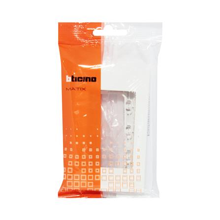 หน้ากาก 3 ช่อง BTICINO SAM5503N สีขาว_3