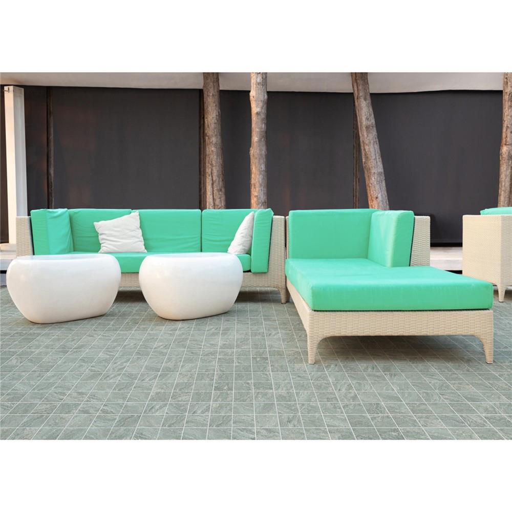 กระเบื้องพื้นพอร์ซเลน 30x30 ซม. COTTO บาเฮีย เวอเด้ เขียว PM 1M2