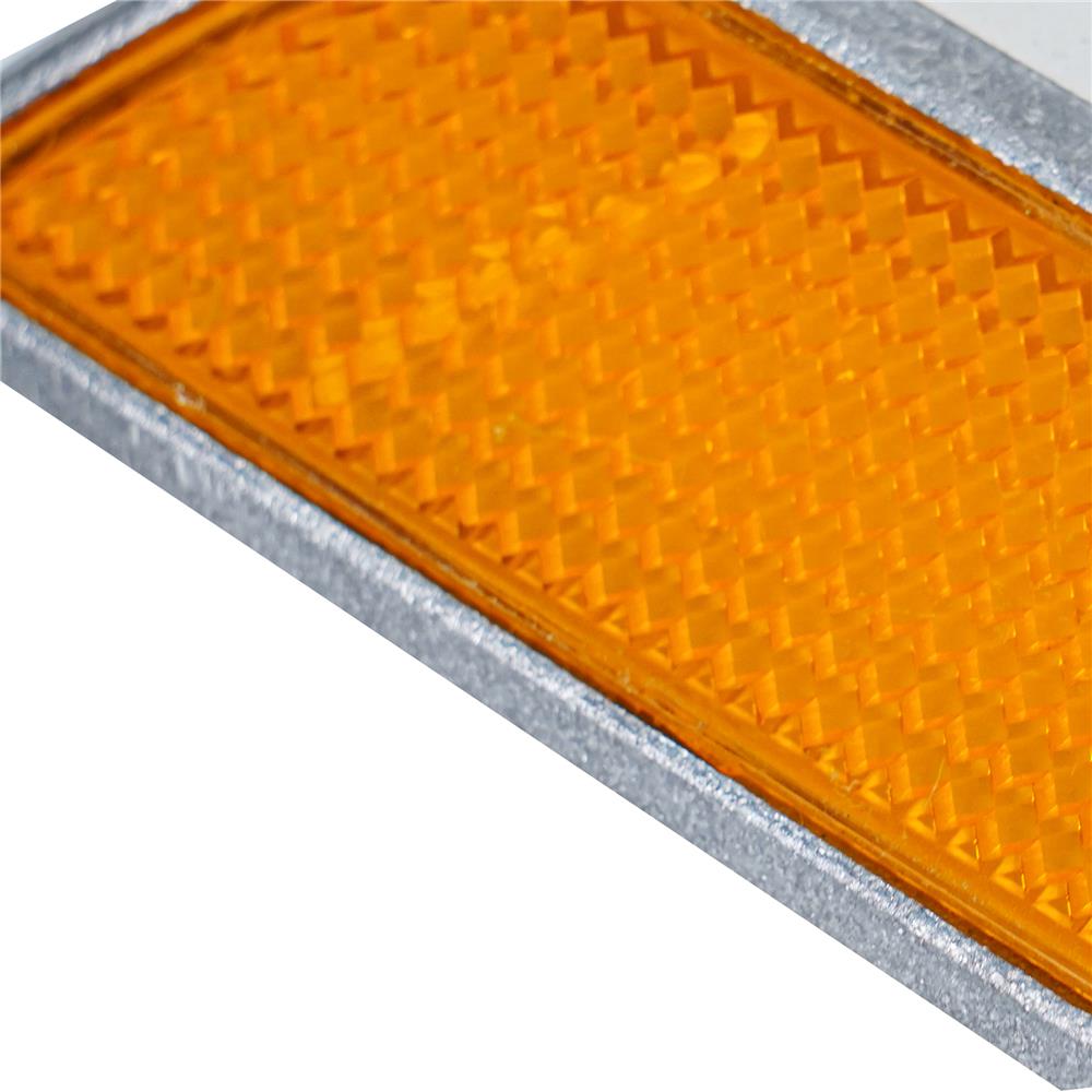 หมุดถนนสะท้อนแสง RIGHT สีเหลือง