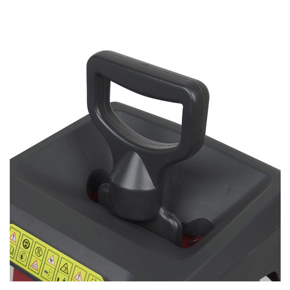 เครื่องย่อยกิ่งไม้ MATALL SHD02801 2400 วัตต์