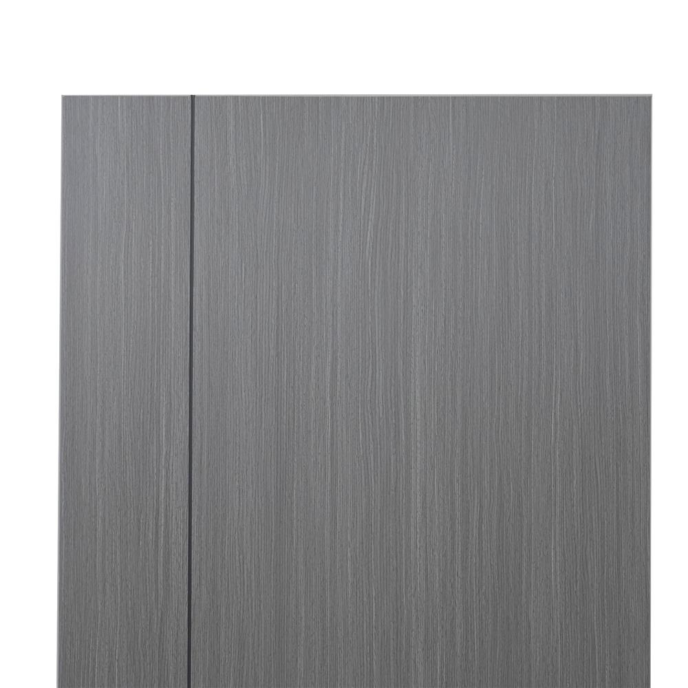 ประตูห้องน้ำ UPVC AZLE GROOVE P3 เกล็ดล่าง 70X200 ซม. สี GREY OAK เจาะลูกบิด