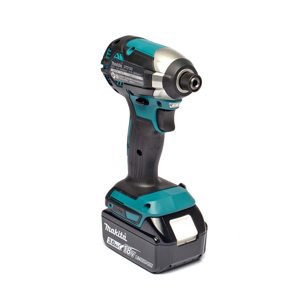 สว่านไขควงกระแทกไร้สาย (พร้อมแบตเตอรี่) MAKITA M011-DTD153RFE 18 โวลต์