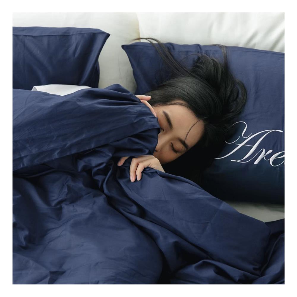 ชุดผ้าปูที่นอน 6 ฟุต 3 ชิ้น BENEATH NAVY BLUE สีน้ำเงินเข้ม