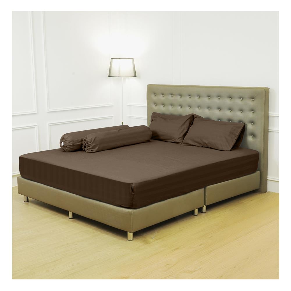 ชุดผ้าปูที่นอน 6 ฟุต 5 ชิ้น ME LIVING KIERA สีน้ำตาล