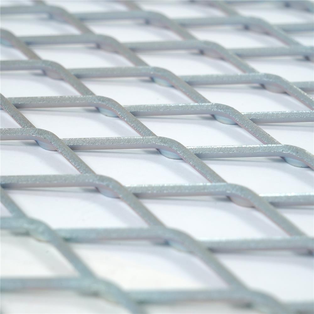 ตะแกรงเหล็กฉีก วีแอนด์พี XS-42 ชุบซิงค์ไฟฟ้า